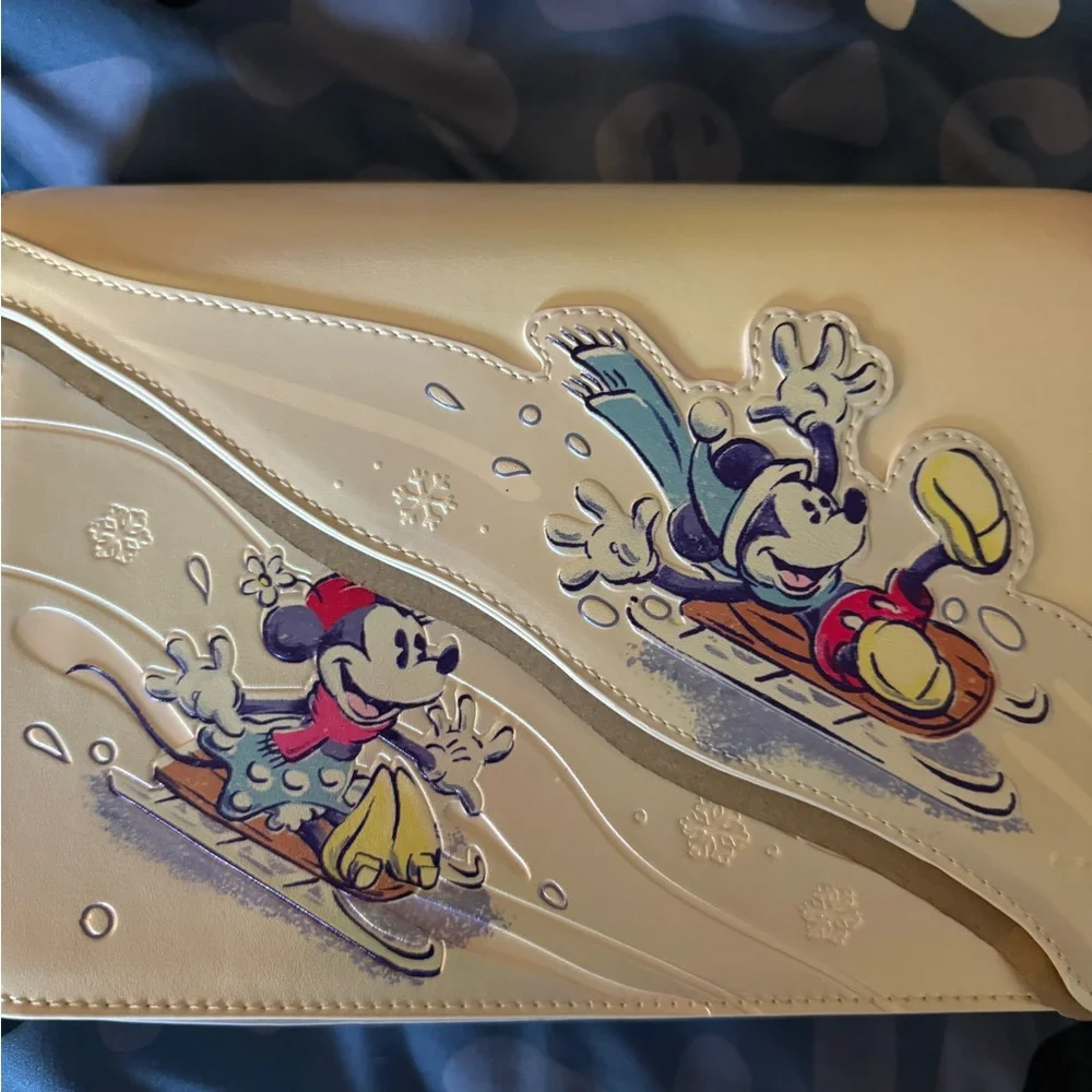 Disney Loungefly Purse Winter Day with Mickey Minnie Pluto Bag New With Tags